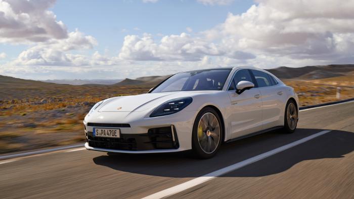 Έφτασε η νέα Plug-in υβριδική έκδοση της Porsche Panamera  